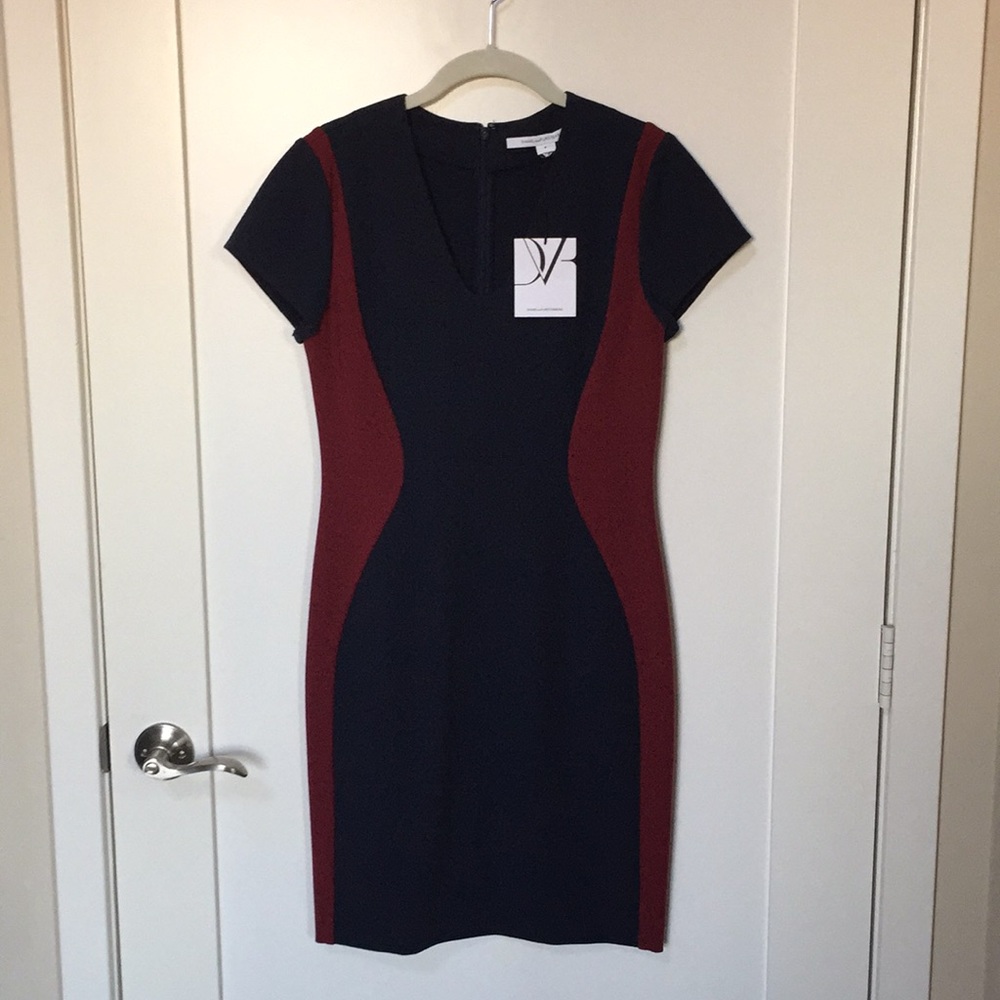 DVF Diane Von Furstenberg Size 6 jersey dress